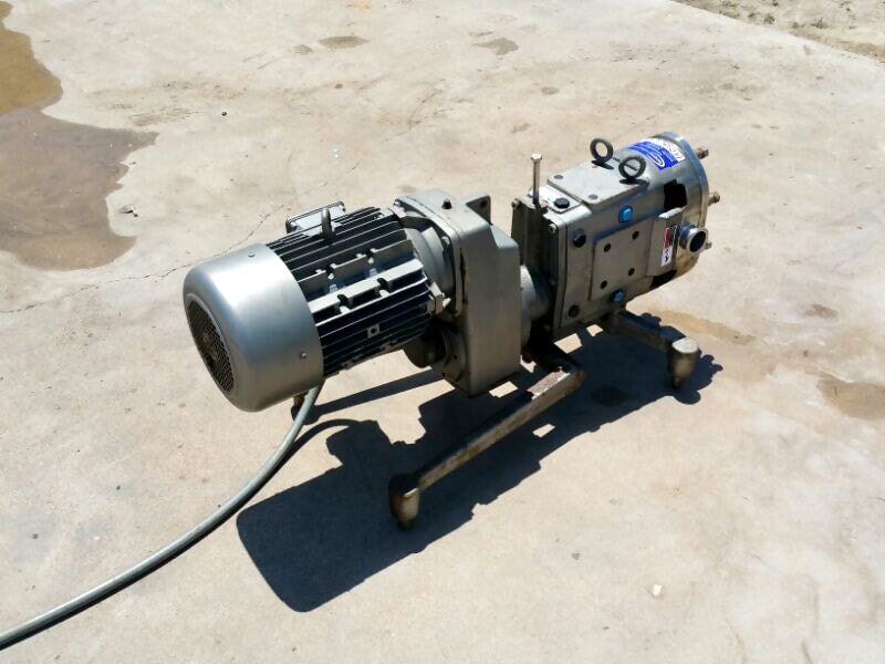 Waukesha 45-U2 Positive Displacement Pump Waukesha 
