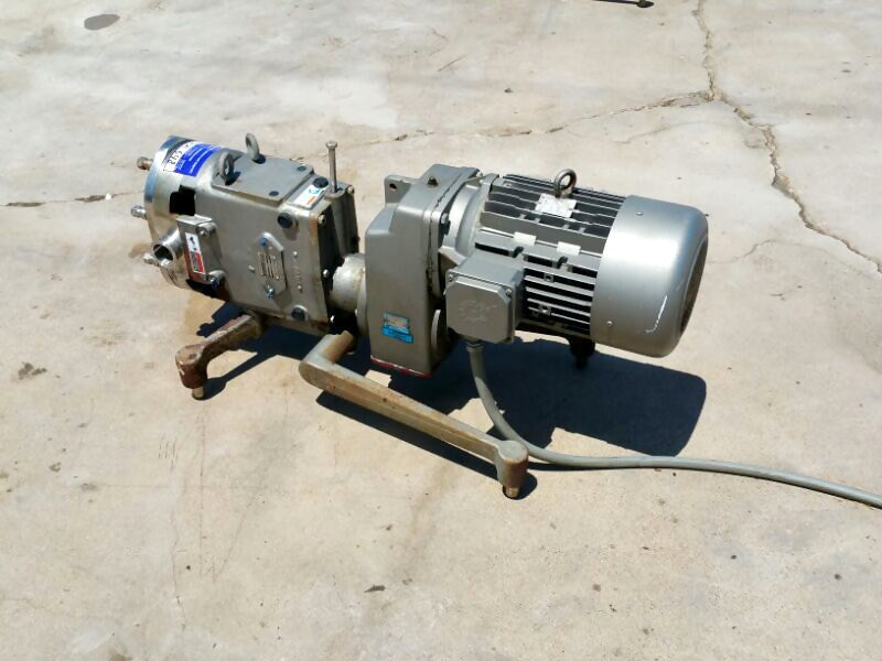 Waukesha 45-U2 Positive Displacement Pump Waukesha 