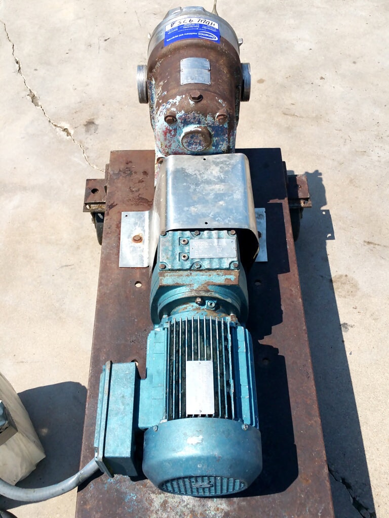 Waukesha 55 Positive Displacement Pump - 5 HP Waukesha 