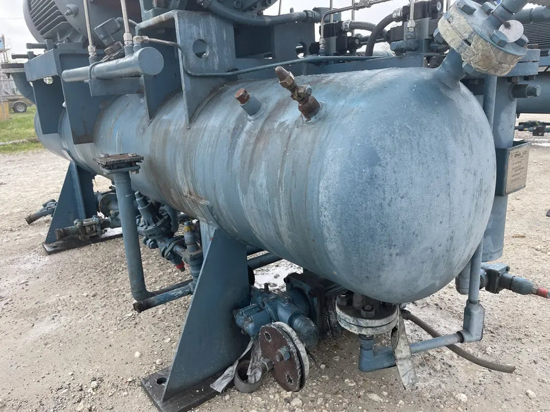 Paquete de compresor de tornillo rotativo Frick RWB-II-60 (Frick TDSH163S, 200 HP 460 V, panel de micro control Johnson Controls)