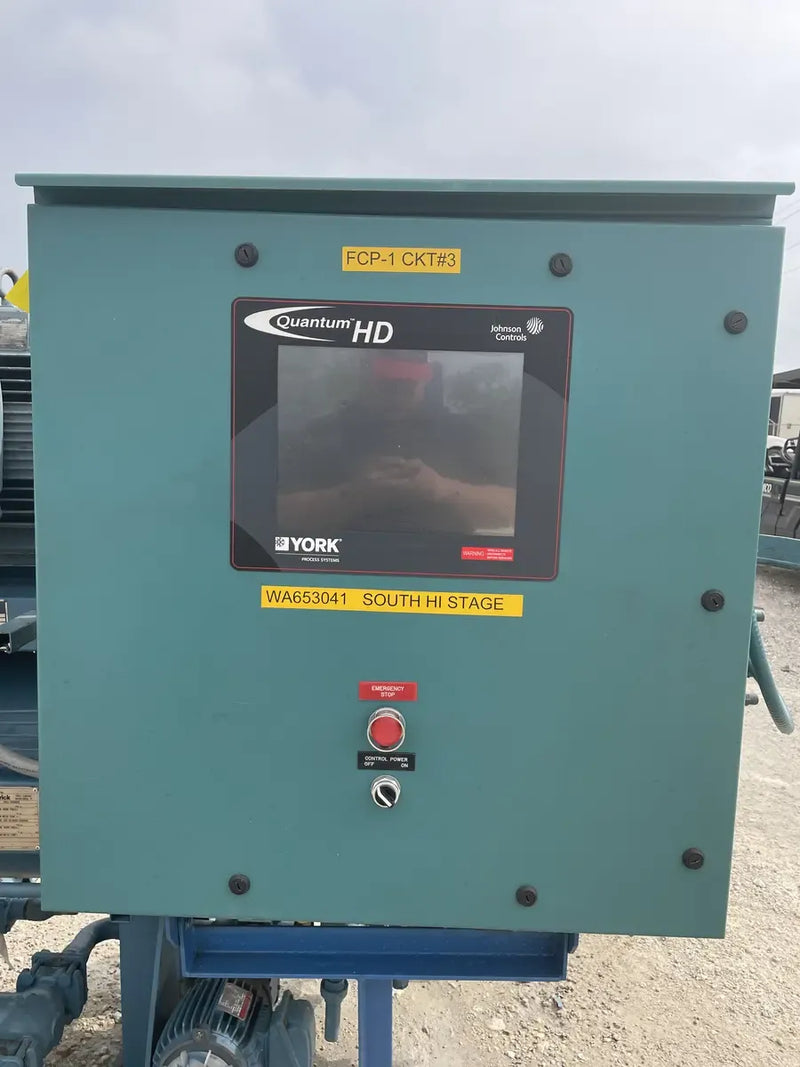 Paquete de compresor de tornillo rotativo Frick RWB-II-60 (Frick TDSH163S, 200 HP 460 V, panel de micro control Johnson Controls)