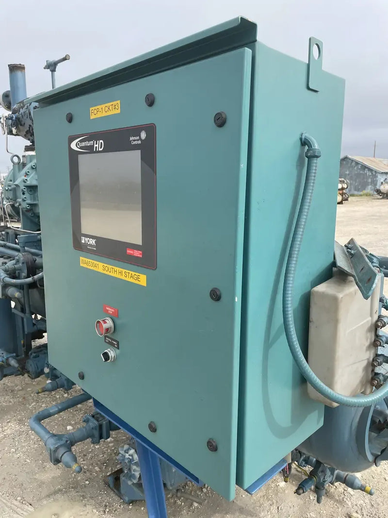 Paquete de compresor de tornillo rotativo Frick RWB-II-60 (Frick TDSH163S, 200 HP 460 V, panel de micro control Johnson Controls)