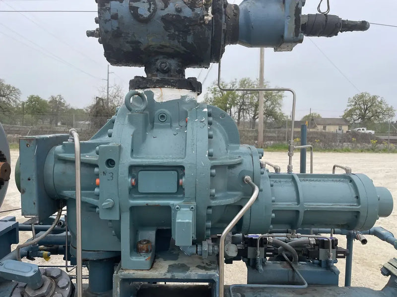 Paquete de compresor de tornillo rotativo Frick RWB-II-60 (Frick TDSH163S, 200 HP 460 V, panel de micro control Johnson Controls)