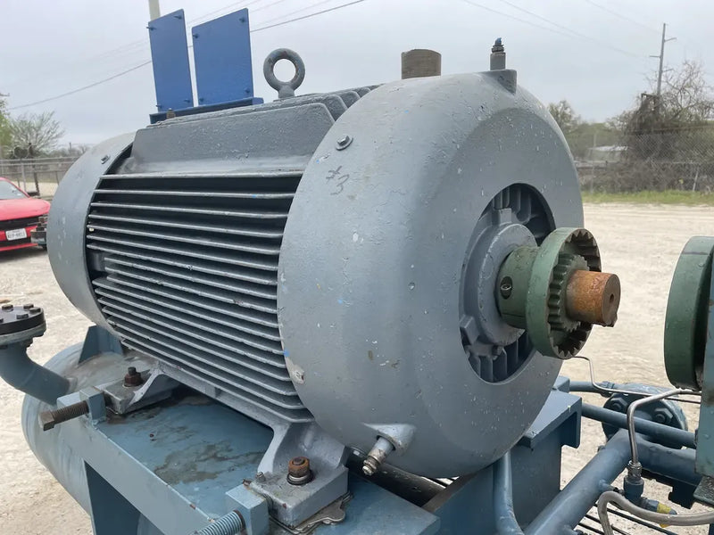 Paquete de compresor de tornillo rotativo Frick RWB-II-60 (Frick TDSH163S, 200 HP 460 V, panel de micro control Johnson Controls)