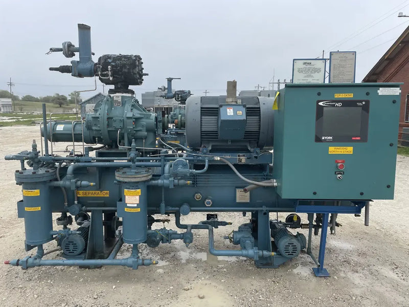 Paquete de compresor de tornillo rotativo Frick RWB-II-60 (Frick TDSH163S, 200 HP 460 V, panel de micro control Johnson Controls)
