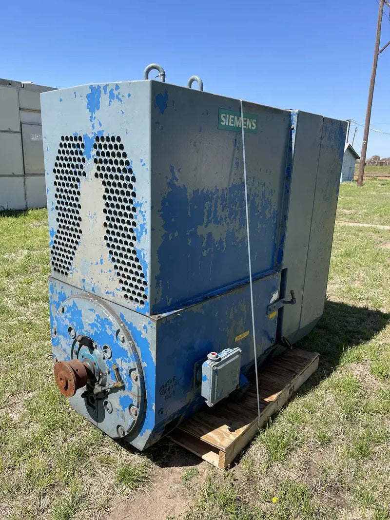 Siemens Screw Compessor Motor (450 HP, 3570 RPM, 4160 V)
