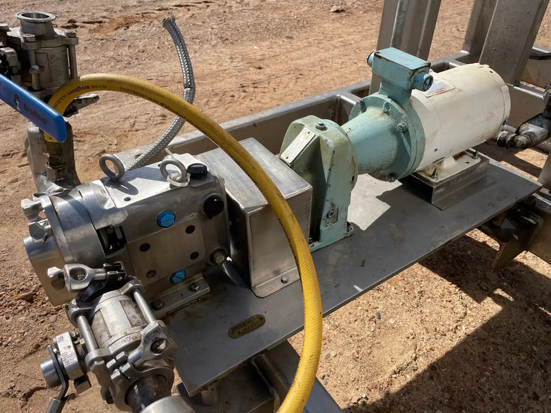 Waukesha Cherry-Burrell Process Mixing Agitator Tank Package (300 Gal)